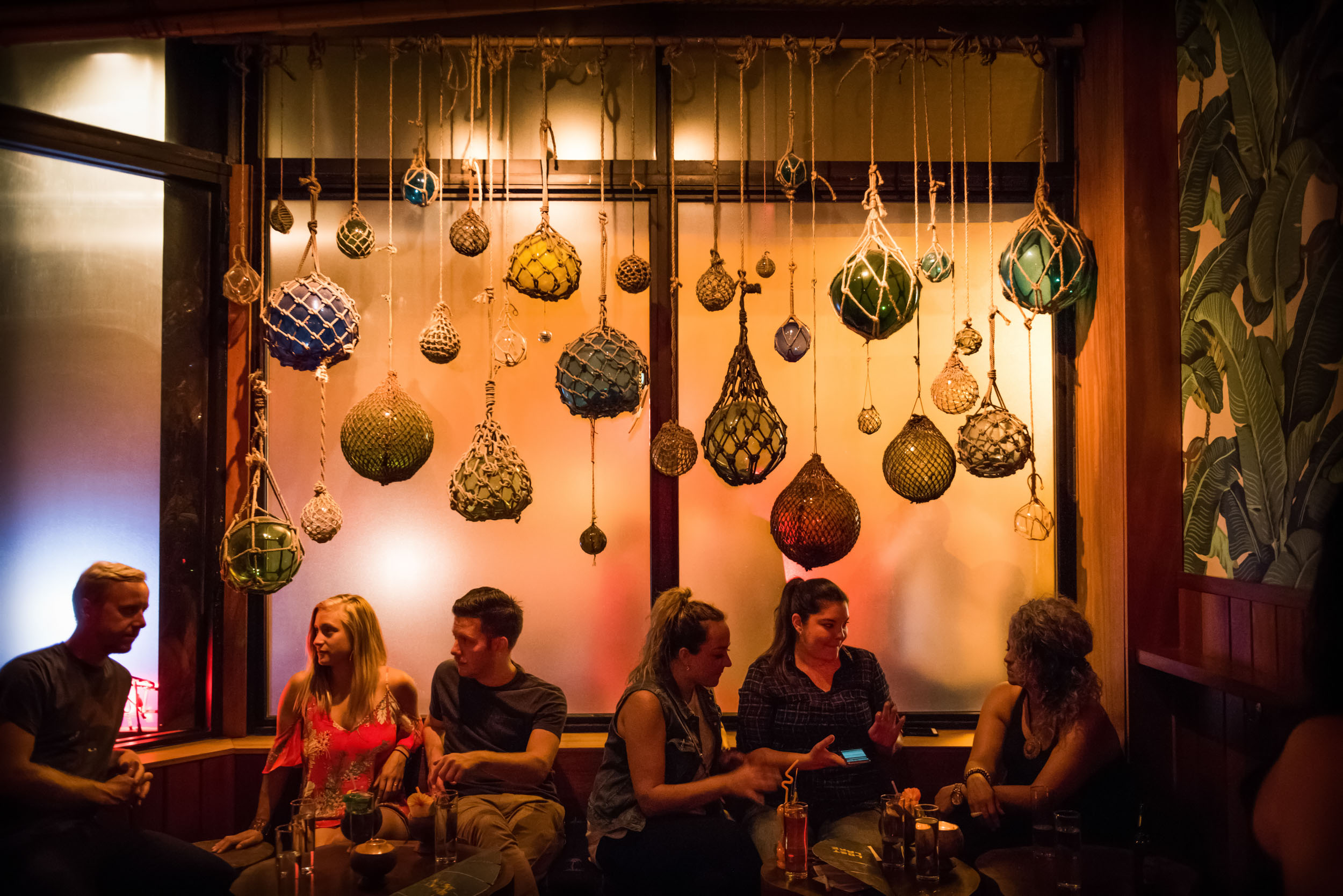 29Overview-Life-Chicago-bar-scene-web.JPG