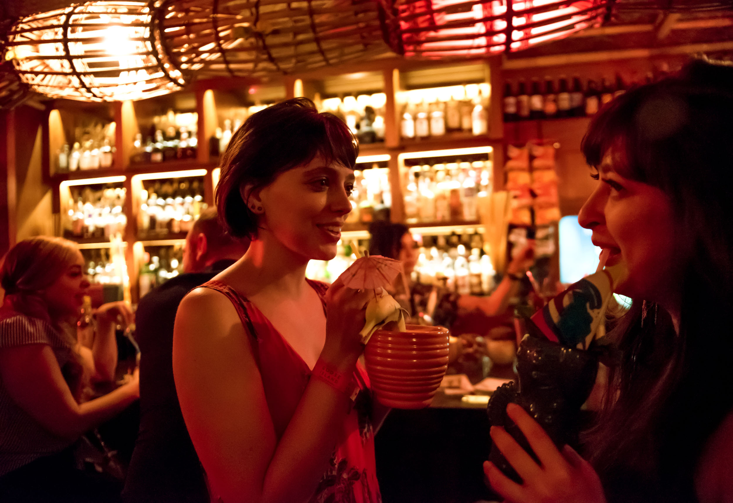 30Life-Chicago-bar-scene2-web.JPG