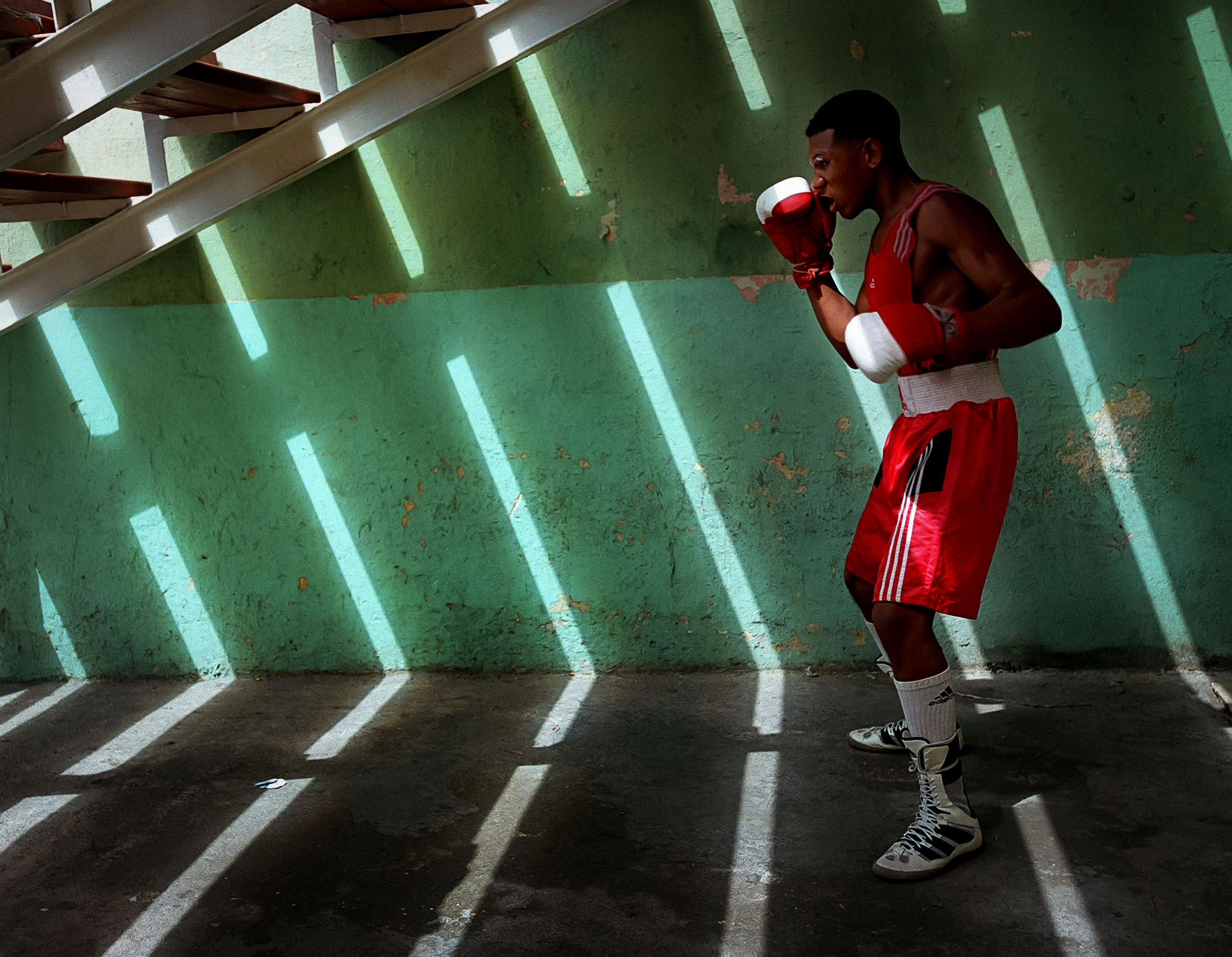 Boxing-Cuba-Havana-gym-02-web.JPG